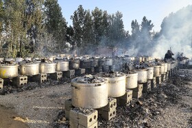 آیین پخت و توزیع ۱۵۰دیگ غذای نذری- مبارکه اصفهان