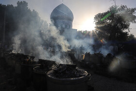 آیین پخت و توزیع ۱۵۰دیگ غذای نذری- مبارکه اصفهان