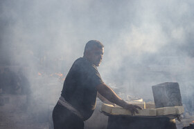 آیین پخت و توزیع ۱۵۰دیگ غذای نذری- مبارکه اصفهان