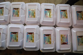 آیین پخت و توزیع ۱۵۰دیگ غذای نذری- مبارکه اصفهان