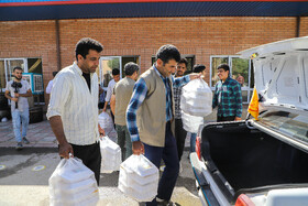 آیین پخت و توزیع ۱۵۰دیگ غذای نذری- مبارکه اصفهان