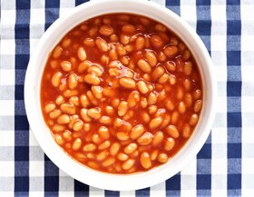 خوراک لوبیا همراه با نان را جایگزین گوشت قرمز کنید