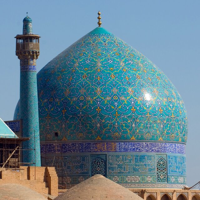 معمای کاشیهای گنبد مسجد جامع عباسی