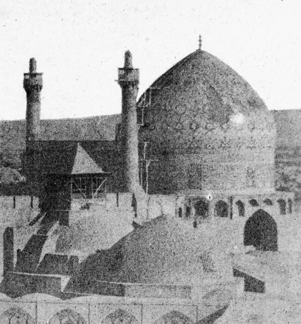 معمای کاشیهای گنبد مسجد جامع عباسی