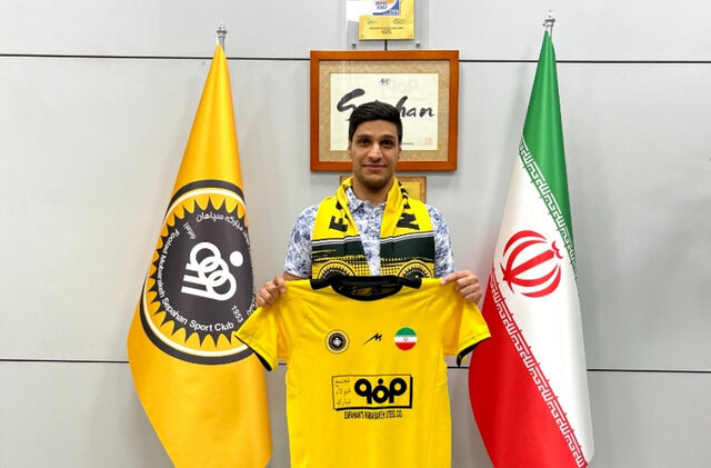 کاپیتان تیم ملی هندبال ۳ فصل دیگر در سپاهان