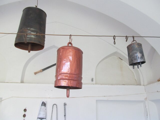 «زنگولهسازی»؛ هنری هزار ساله در تیران و کرون