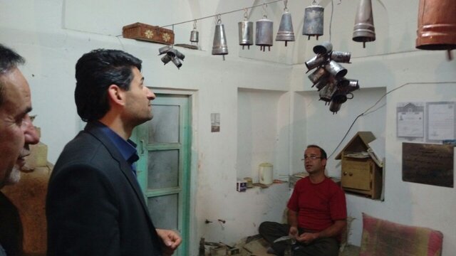 «زنگولهسازی»؛ هنری هزار ساله در تیران و کرون «زنگولهسازی»؛ هنری هزار ساله در تیران و کرون