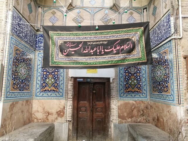 پروژه نوسازی کاشیها به مسجد ساروتقی رسید!