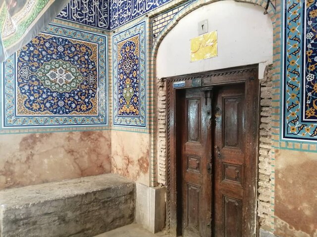 پروژه نوسازی کاشیها به مسجد ساروتقی رسید!