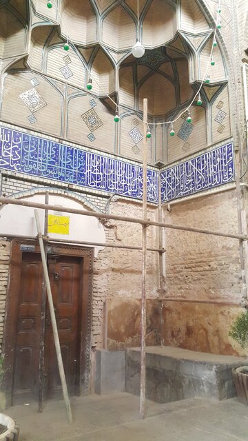 پروژه نوسازی کاشیها به مسجد ساروتقی رسید!