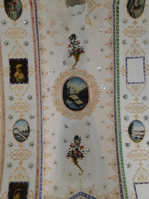 خانه جلالالدین همایی همچنان انتظار میکشد