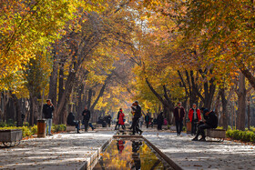 نفس های آخر پاییز در اصفهان