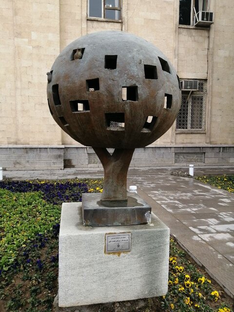 هنرمند، اولین مخاطبِ اثر خود است/ اهمیت مکانیابی در مجسمهسازی