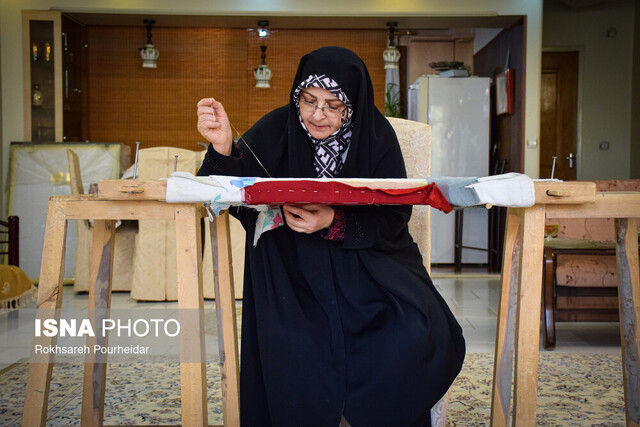 احیای هنر نقدهدوزی در دستان بانوی هنرمند اصفهان