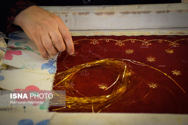 احیای هنر نقدهدوزی در دستان بانوی هنرمند اصفهان