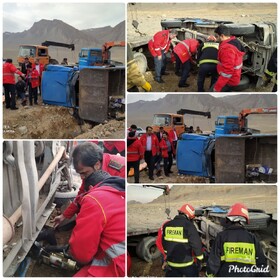 تصادف نیسان با جرثقیل و مصدومیت یک نفر