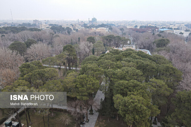 نگاهی به قصه مردمان چهارباغ