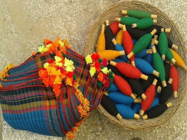 تپش کاربافی در دستان سفیدپوشان ورزنه