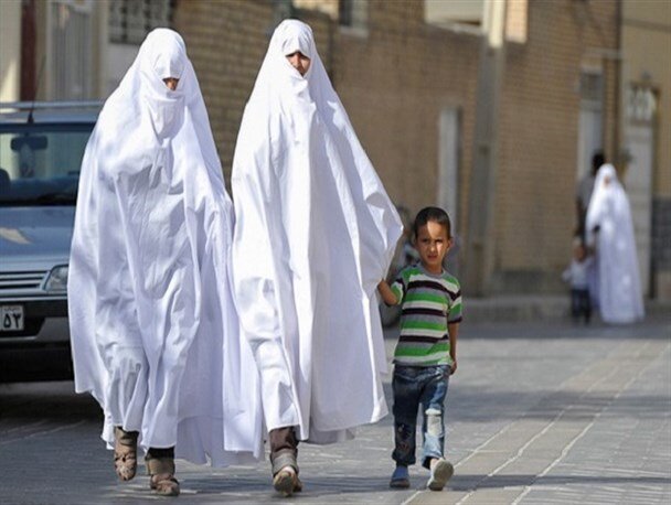 تپش کاربافی در دستان سفیدپوشان ورزنه