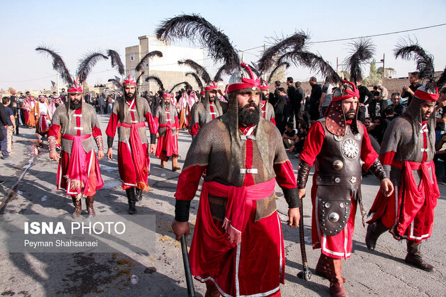 روایتی از کاروان نمادین هشتم محرم خمینیشهر
