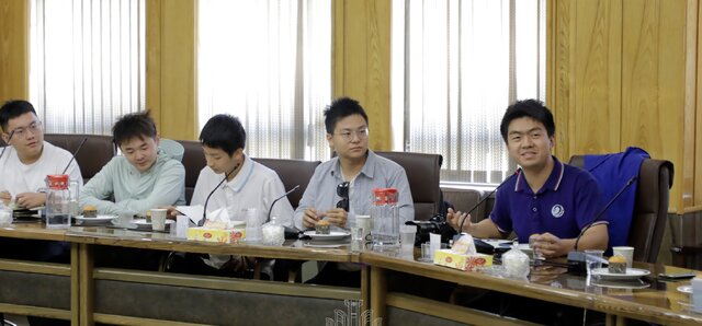 بازدید دانشجویان دانشگاه چینهوا از دانشگاه صنعتی اصفهان