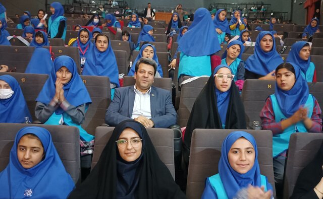 معلوم است که جشنواره، جشنواره موفقی بوده است