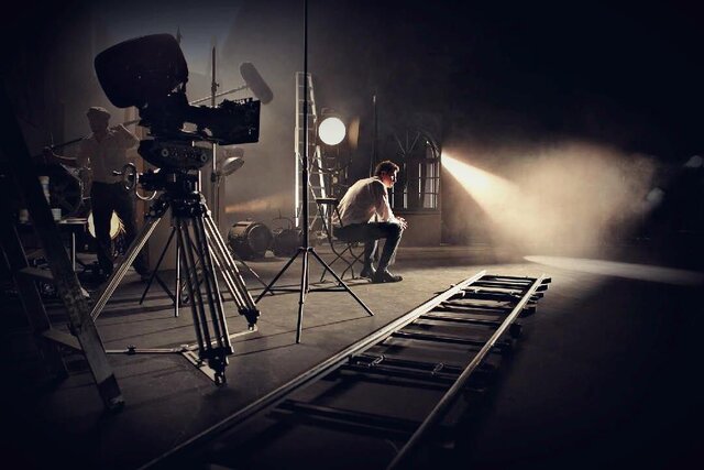 عکس تزئینی ست برگزاری اولین پاتوق نمایش و تحلیل فیلم در سمنان