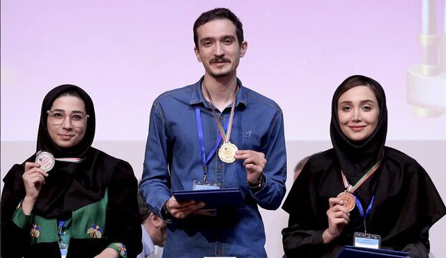 درخشش نمایندگان جهاددانشگاهی اصفهان در مسابقات ملی پایاننامه و کتاب سهدقیقهای درخشش نمایندگان جهاددانشگاهی اصفهان در مسابقات ملی پایاننامه و کتاب سهدقیقهای