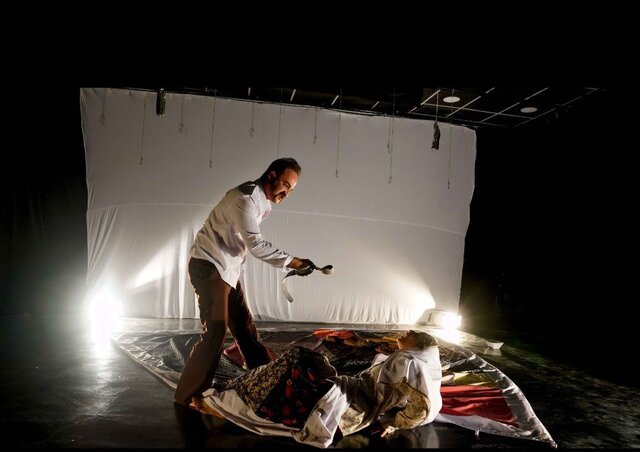 «آش»، روایتی درس آموز از تاریخ