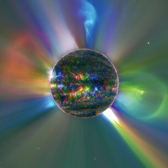 عکس ثبتشده توسط منجم ایرانی، عکس هفته ناسا سوهو شد عکس ثبتشده توسط منجم ایرانی، عکس هفته ناسا سوهو شد