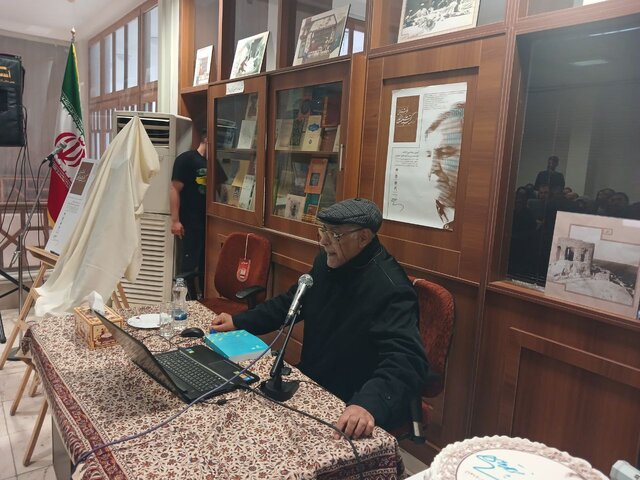 منوچهر قدسی؛ خوشنویسی بسنده و زیبنده