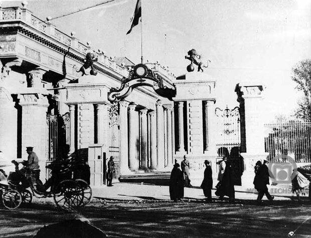 به نام مردم؛ به کام ولیعهد