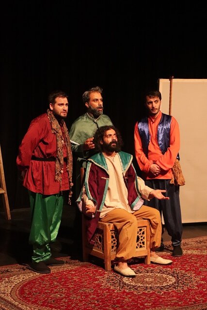 «مضحکه تلخ»، نمایشی کمدی انتقادی