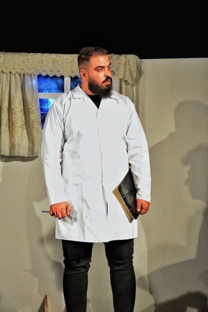 «منهای ۲»، تقلایی برای زندگی