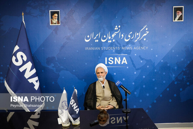 اصل، رضایت ملت است/ مردم در اصل نظام نقشآفرینی میکنند