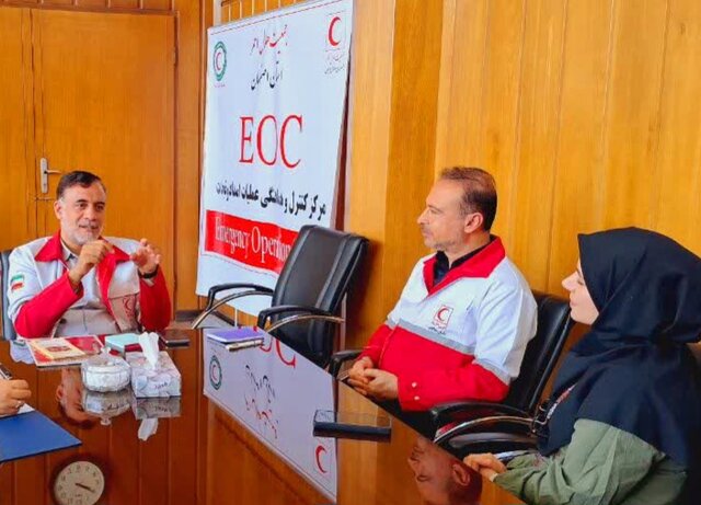 ماه قرمز در مسیر هویتسازی جوانان