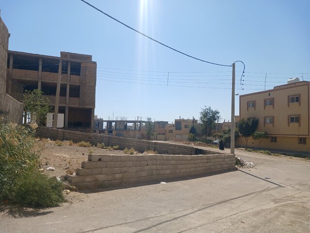 محرومیتهای شهرک زایندهرود به روایت مردمش