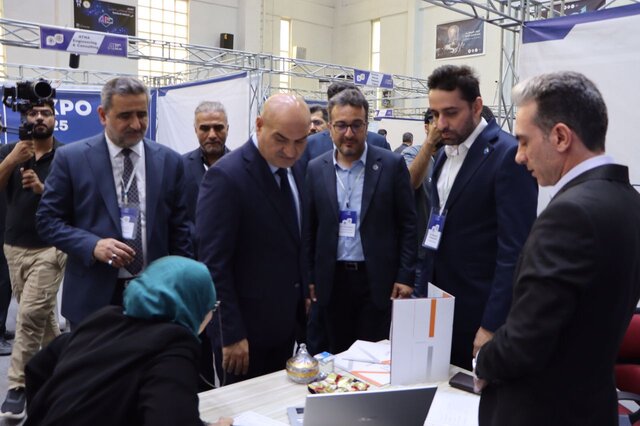 اولین رویداد بینالمللی عصر امید ایران و عراق، با محوریت هوش مصنوعی در نجف برگزار شد