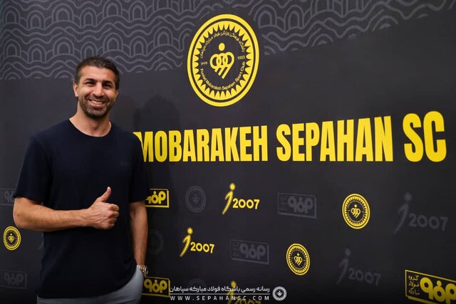 ذوبآهن ۹۰ دقیقه دفاع کرد / فوتبال ایران به تغییرات بنیادی نیاز دارد ذوبآهن ۹۰ دقیقه دفاع کرد / فوتبال ایران به تغییرات بنیادی نیاز دارد
