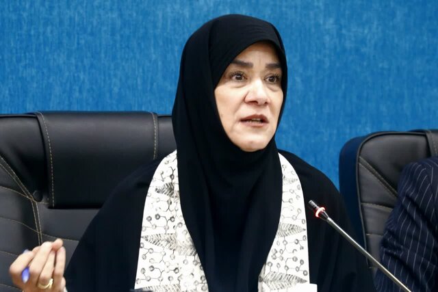 تشکیل کارگروه ویژه صادرات صنایع‌ دستی در اصفهان / ارزیابی نقره از این پس در استان انجام می‌شود