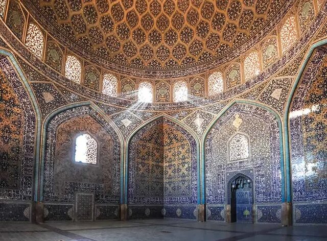 رمز و راز نور در معماری اصفهان؛ از روایتگری عرفان تا معنا