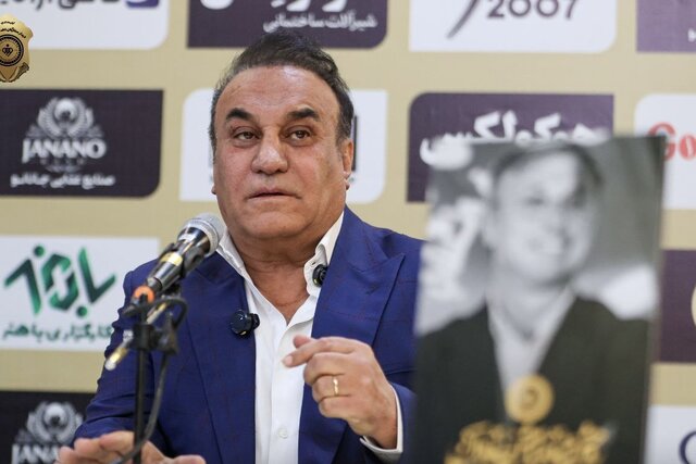 فرهاد کاظمی: تشکیلات باشگاه سپاهان بی‌نظیر است / این باشگاه همیشه قهرمان‌ساز بوده است