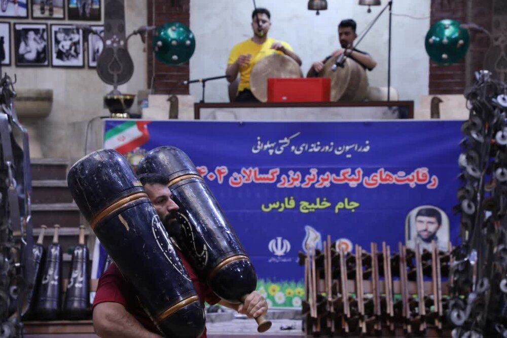 استاندار: اصفهان پایتخت بازی‌های پهلوانی است