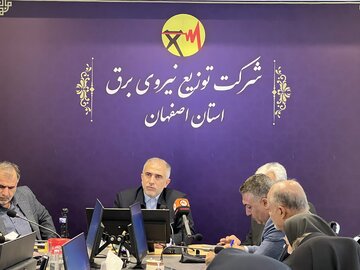 در دوران جنگ، پایداری شبکه برق استان اصفهان با جدیت دنبال شد