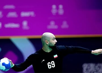 دروازه‌بان ملی‌پوش سپاهان‌نوین: از اینکه نتوانستم در الاهلی قطر بمانم ناراحتم