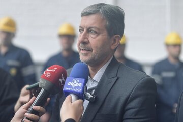 استاندار اصفهان: آینده در انتظار تعلل نیست/ ضرورت بهره‌گیری از نخبگان