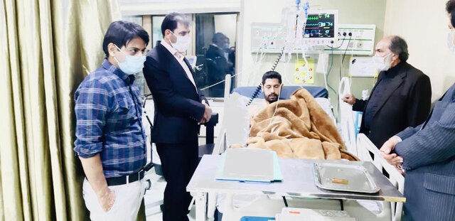 ماجرای چاقو خوردن تکنسین اورژانس بم چه بود؟