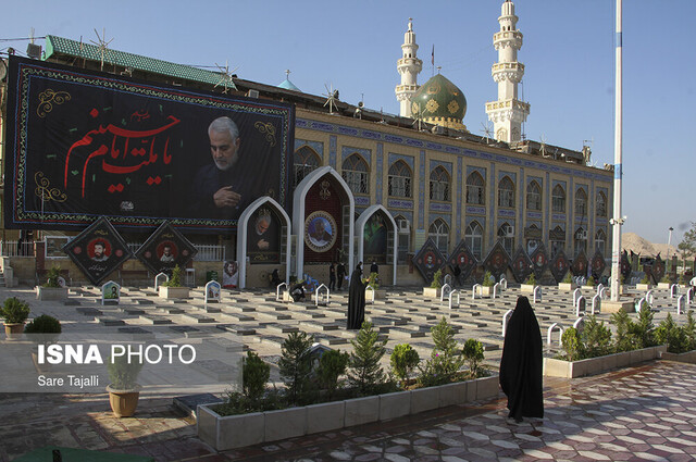 سیاه پوش شدن گلزار شهدای کرمان