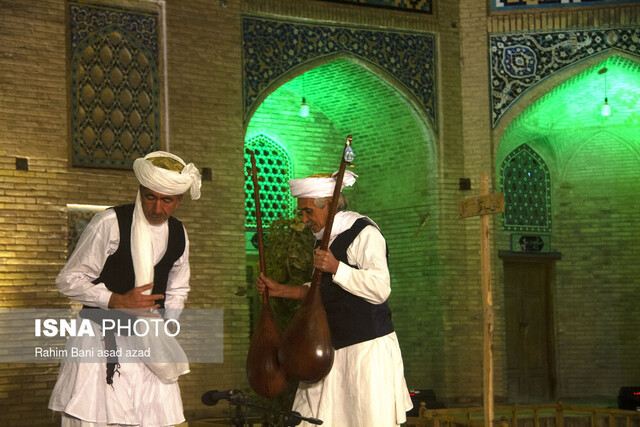 افتتاحیه سیزدهمین جشنواره موسیقی نواحی ایران - کرمان افتتاحیه سیزدهمین جشنواره موسیقی نواحی ایران - کرمان