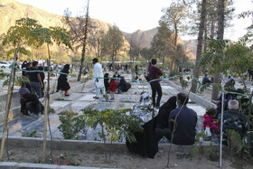 آرامستان کرمان در شرایط کرونایی